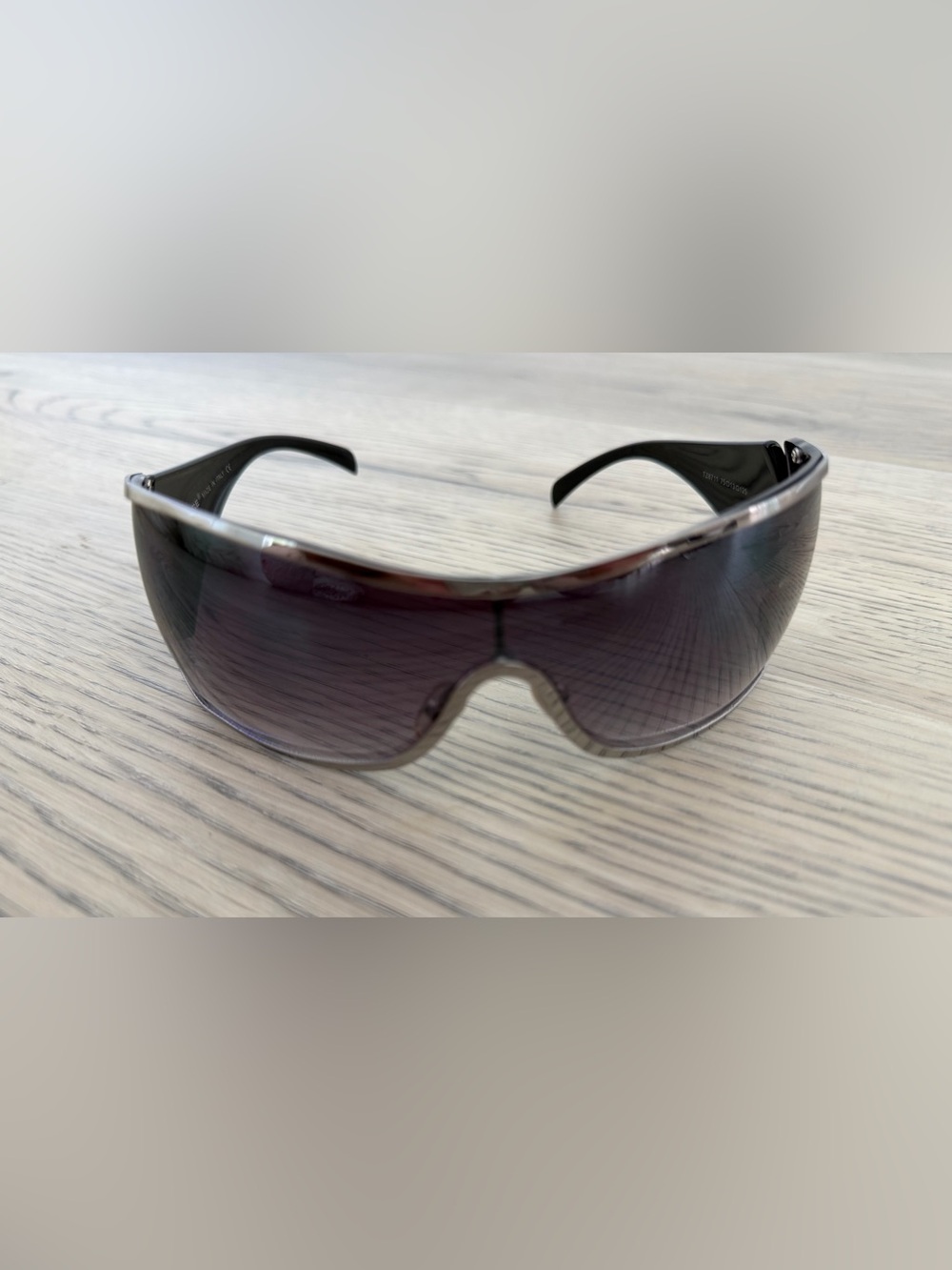 POLICE MADE IN ITALY TZ8711 Y2K Shield Grey Gradient Sunglasses WORN ONCE EUC - Picture 3 of 13
